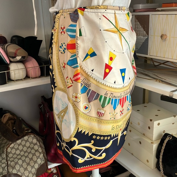 Emanuel Ungaro Blue Cream Asymmetrical Wrap Skirt - Picture 5 of 7